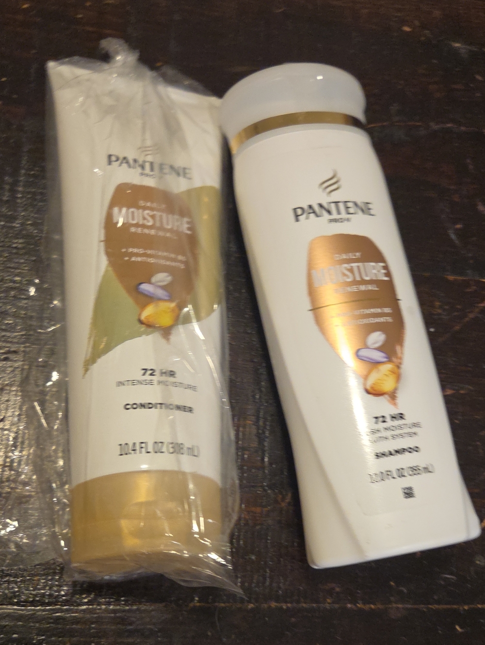 Duo Pantene Daily Moisture Shampoo 12 Oz & conditioner 72 Hour Moisture 10.4 Oz